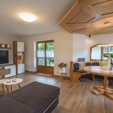 Ferienwohnungen Alpentraum - Wiesenglueck Oberstdorf Buitenkant foto